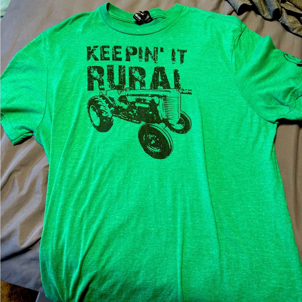 Women’s Graphic Tshirt